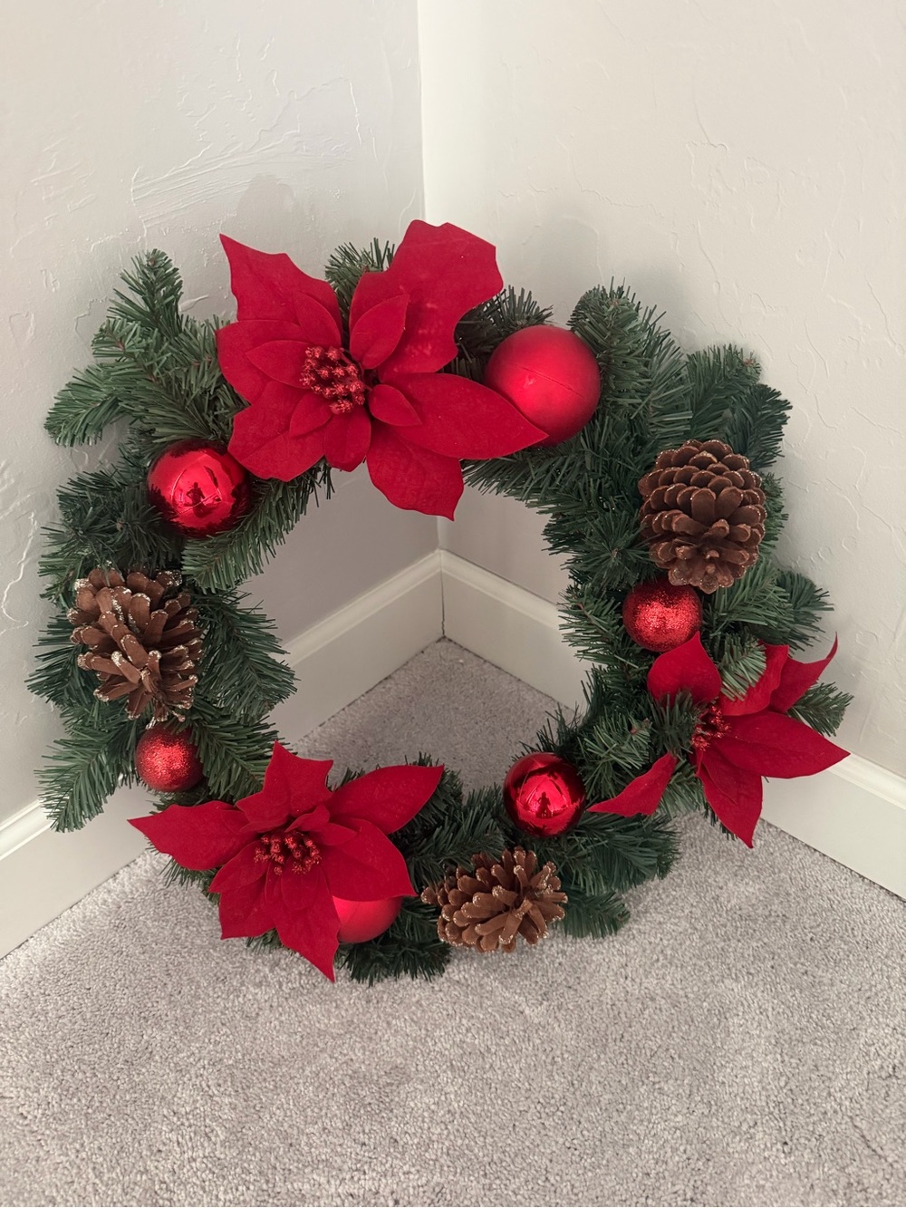 Festive Red Poinsettia Christmas Wreath - Picture 8 of 16